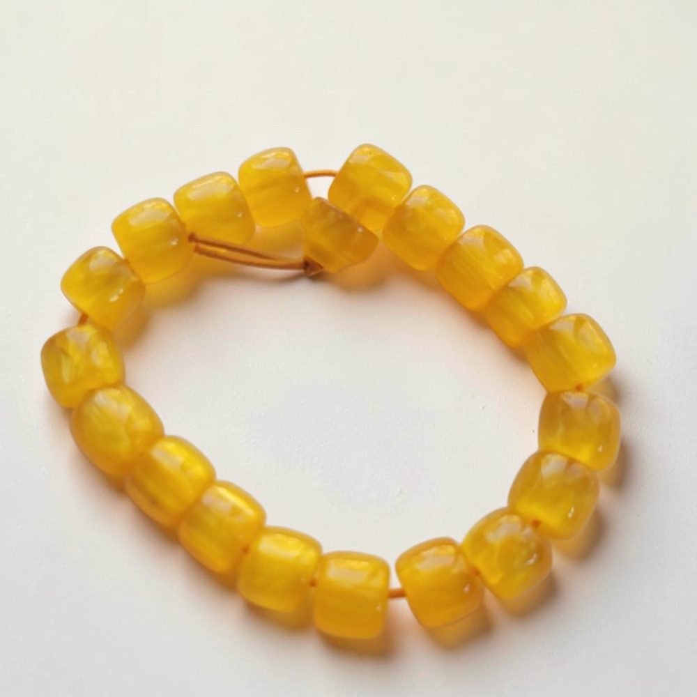 Yellow Glass Beaded Bracelet Stretch Cube Beads 7in Fashion Jewelry Cute Gift - Picture 5 of 9